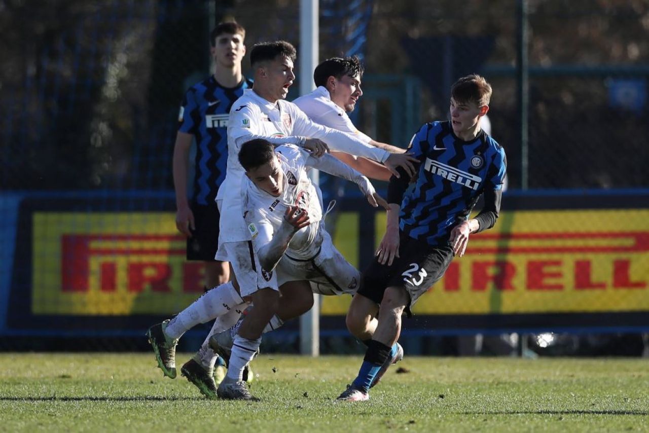 Atacantul georgian cu cetățenie română trecut pe la Inter Milano a debutat cu gol la singura echipă invincibilă din Europa!_4