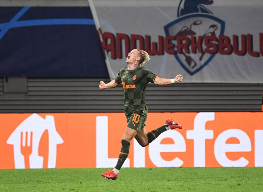 Războiul din Ucraina | Rinat Ahmetov l-a vândut pe Mudryk la Chelsea, apoi a făcut un gest imens pentru soldații care apără orașul Mariupol. Ce sumă a donat_6