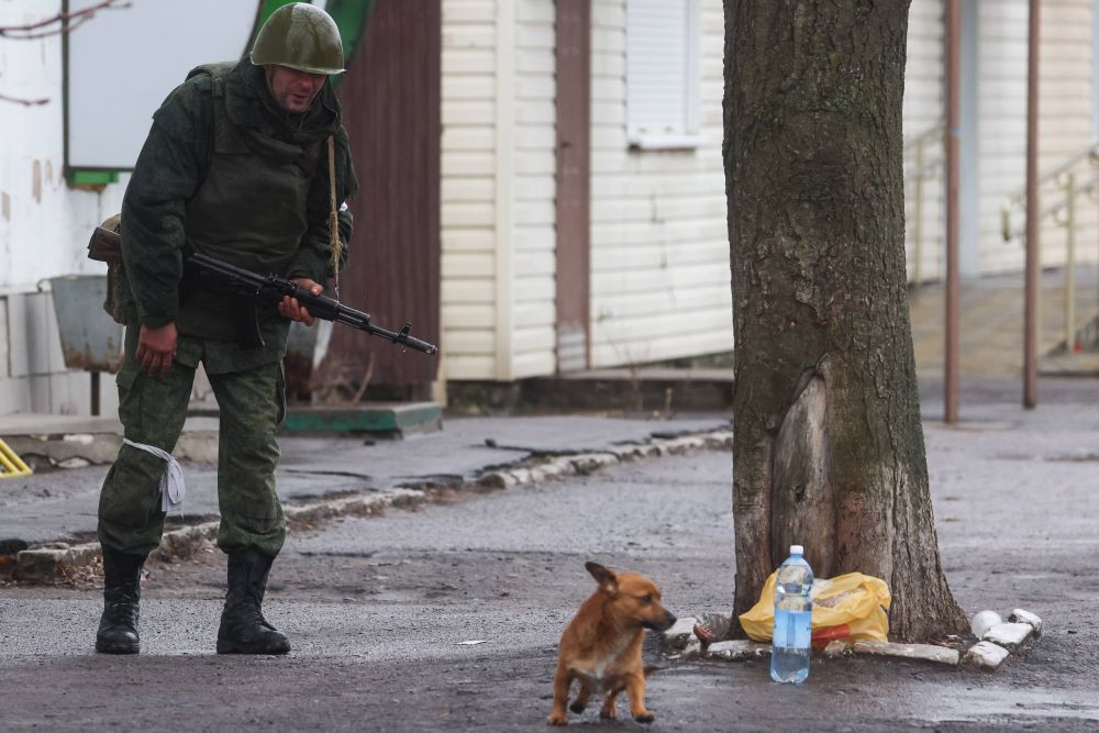 Războiul din Ucraina | Rinat Ahmetov l-a vândut pe Mudryk la Chelsea, apoi a făcut un gest imens pentru soldații care apără orașul Mariupol. Ce sumă a donat_9