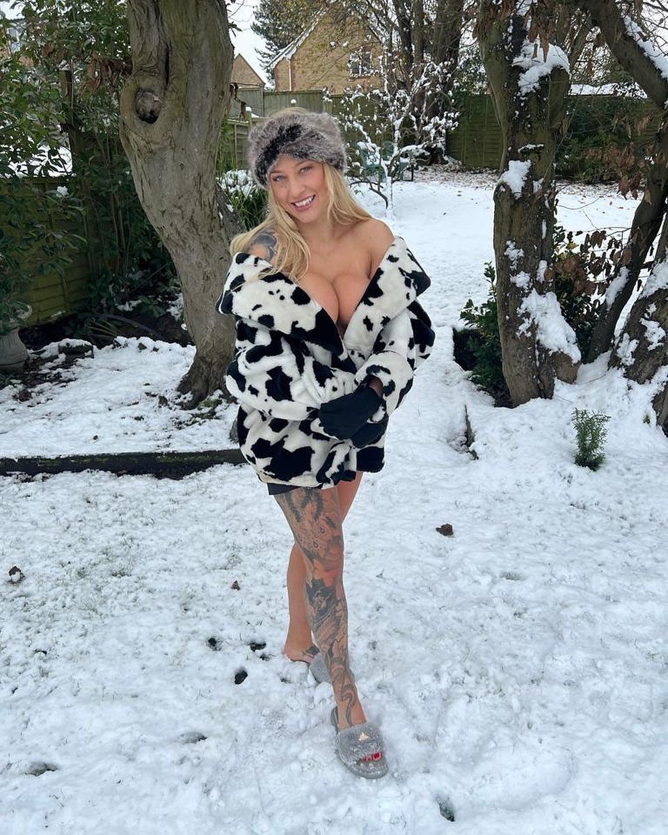 „Sâni și centuri!” Luptătoarea care face senzație pe OnlyFans și-a înnebunit urmăritorii! Cum a apărut după ce a câștigat titlul mondial _11