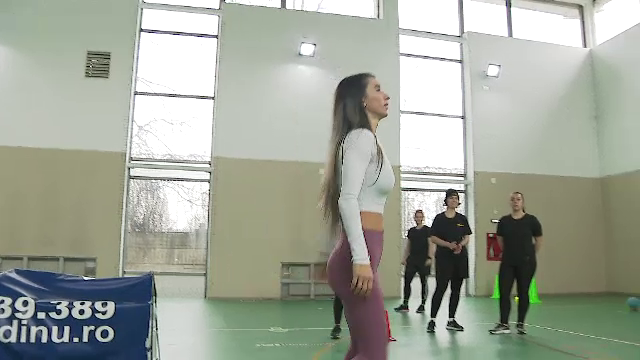 Cea mai rapidă polițistă din România nu le dă nicio șansă hoților! :) Campioană mondială, Denisa are 5 medalii câștigate _17