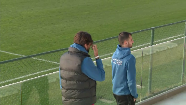 Gafă comisă după FCSB - Rakow 1-4. Cine au crezut polonezii că este antrenorul vicecampioanei_3