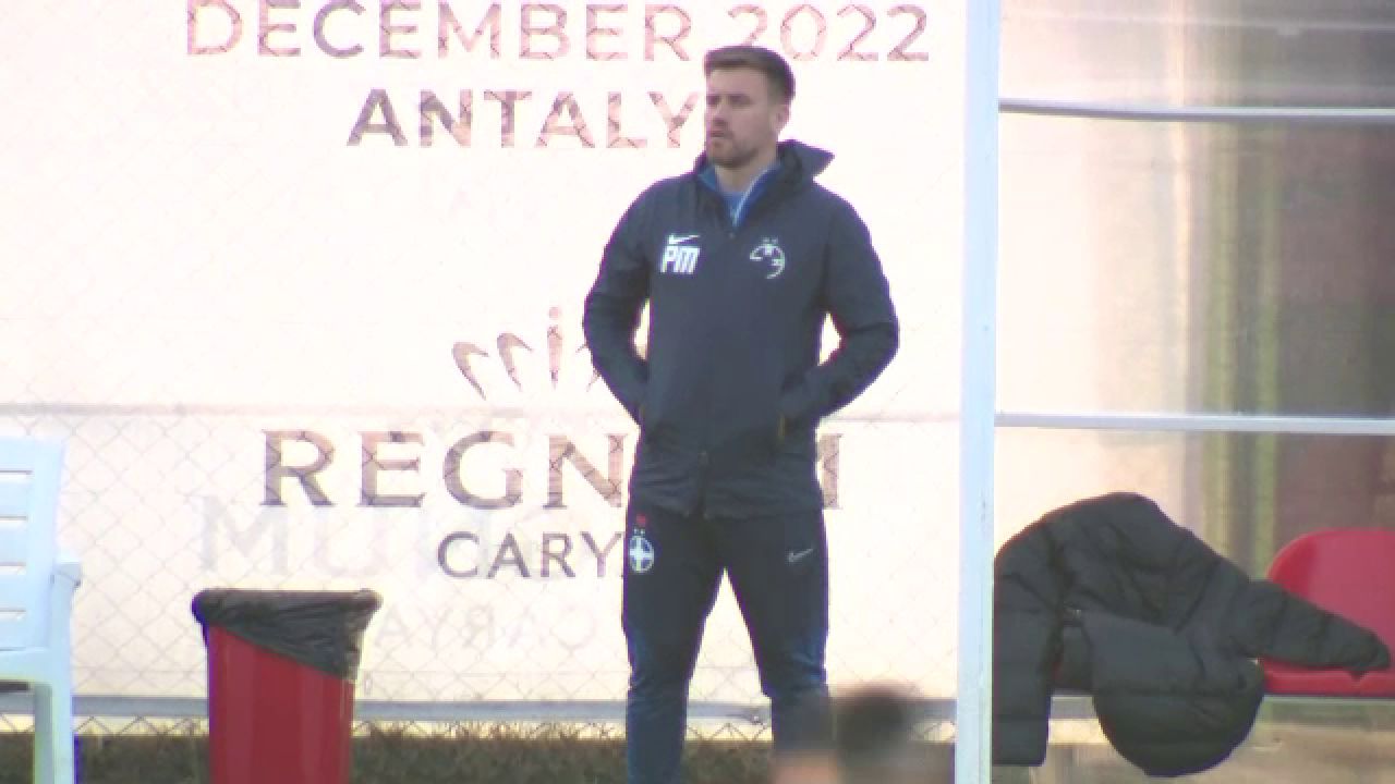 Gafă comisă după FCSB - Rakow 1-4. Cine au crezut polonezii că este antrenorul vicecampioanei_6