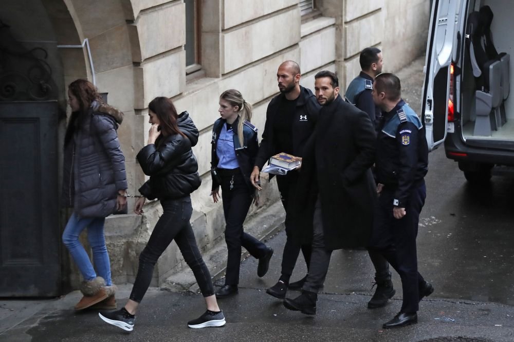 Lovitură colosală primită de frații Tate! Sechestru de 18 milioane de lei pus pe averea britanicilor_11