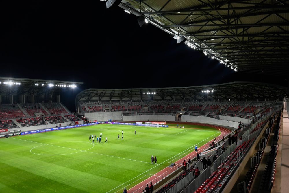 Fanii s-au plâns de prețurile ”piperate” ale biletelor pentru meciul cu FCSB, dar le-au cumpărat pe toate în câteva ore_4
