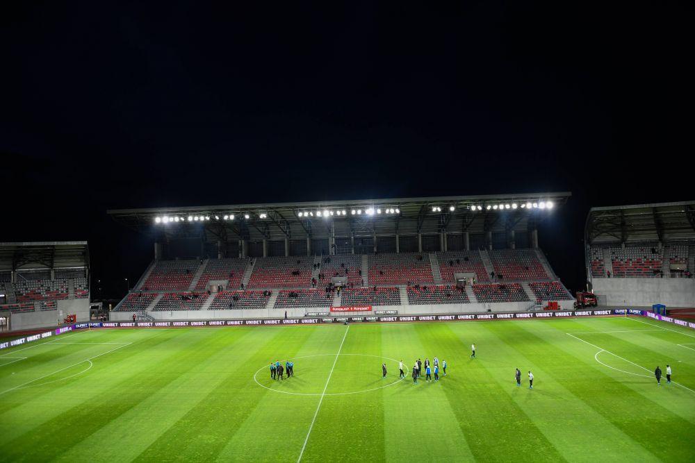 Fanii s-au plâns de prețurile ”piperate” ale biletelor pentru meciul cu FCSB, dar le-au cumpărat pe toate în câteva ore_8
