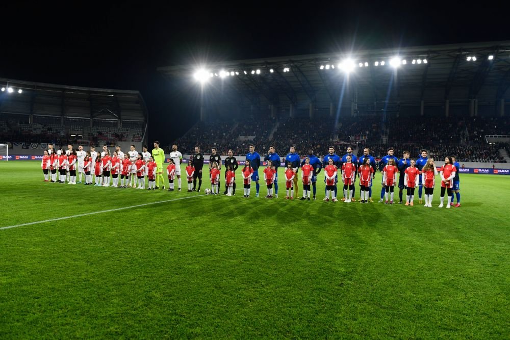 Fanii s-au plâns de prețurile ”piperate” ale biletelor pentru meciul cu FCSB, dar le-au cumpărat pe toate în câteva ore_9