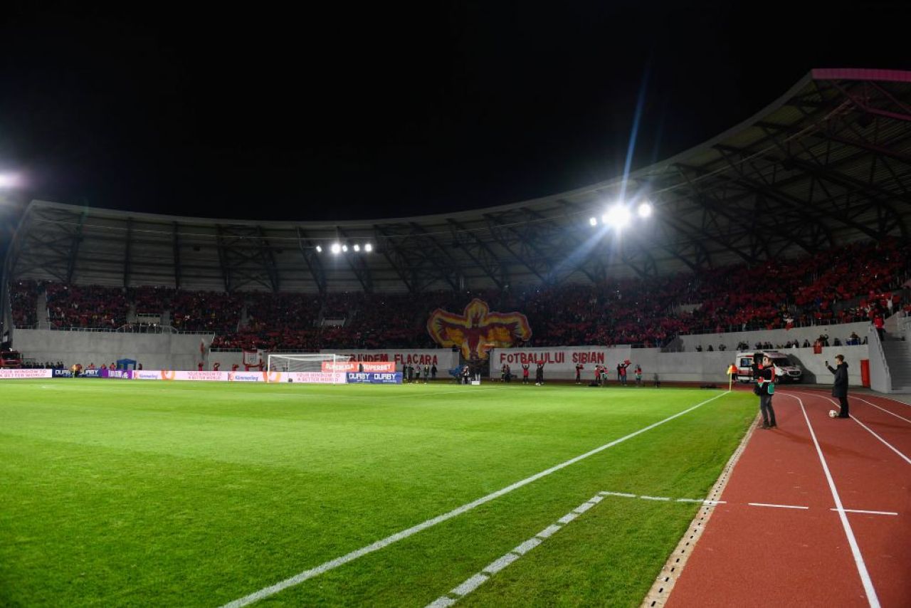 Fanii s-au plâns de prețurile ”piperate” ale biletelor pentru meciul cu FCSB, dar le-au cumpărat pe toate în câteva ore_21