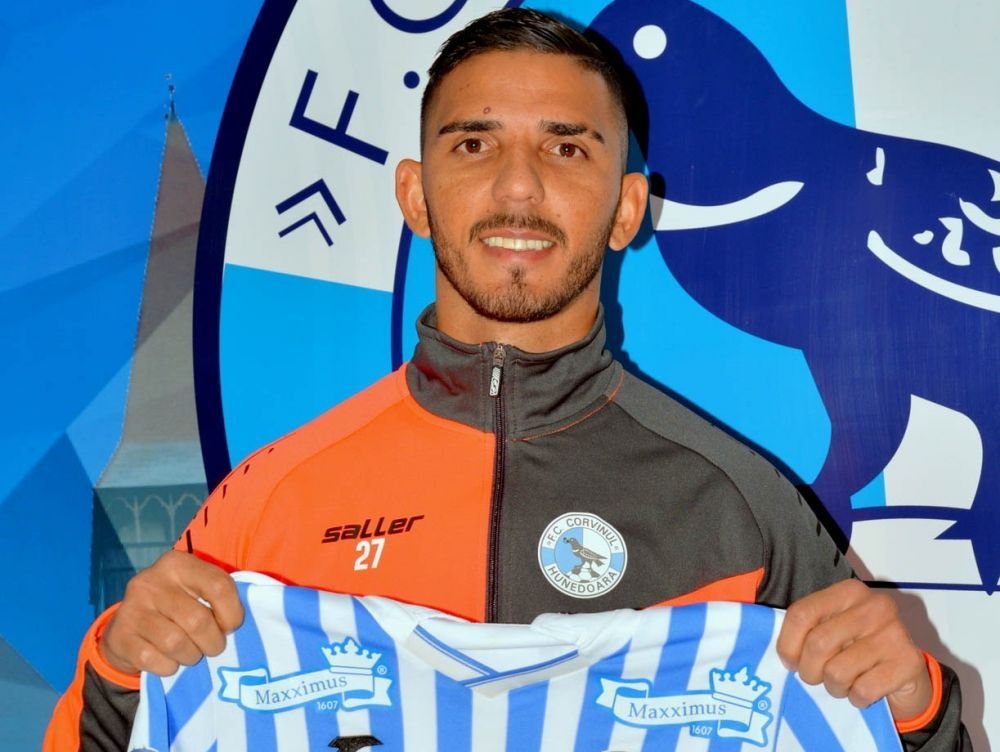 Transferuri spectaculoase la Corvinul Hunedoara: un brazilian din prima ligă și un fost fotbalist al lui Dinamo!