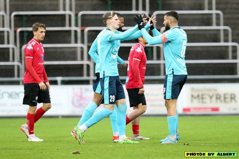 Atacantul georgian cu cetățenie română trecut pe la Inter Milano a debutat cu gol la singura echipă invincibilă din Europa!_21