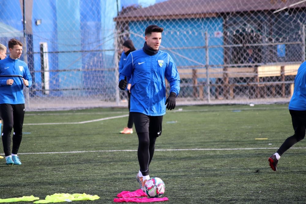 Progresul Spartac, lot cu o medie de vârstă sub 21 de ani și pregătire și amicale doar în București_14