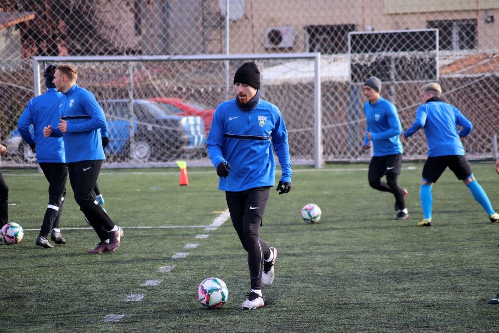 Progresul Spartac, lot cu o medie de vârstă sub 21 de ani și pregătire și amicale doar în București_16