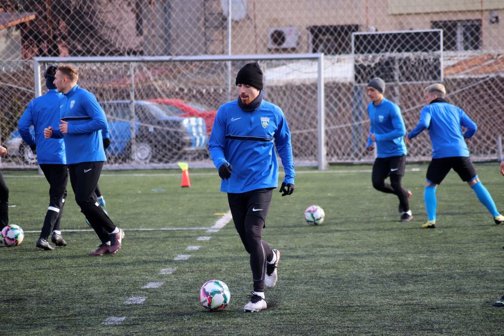 Progresul Spartac, lot cu o medie de vârstă sub 21 de ani și pregătire și amicale doar în București_16