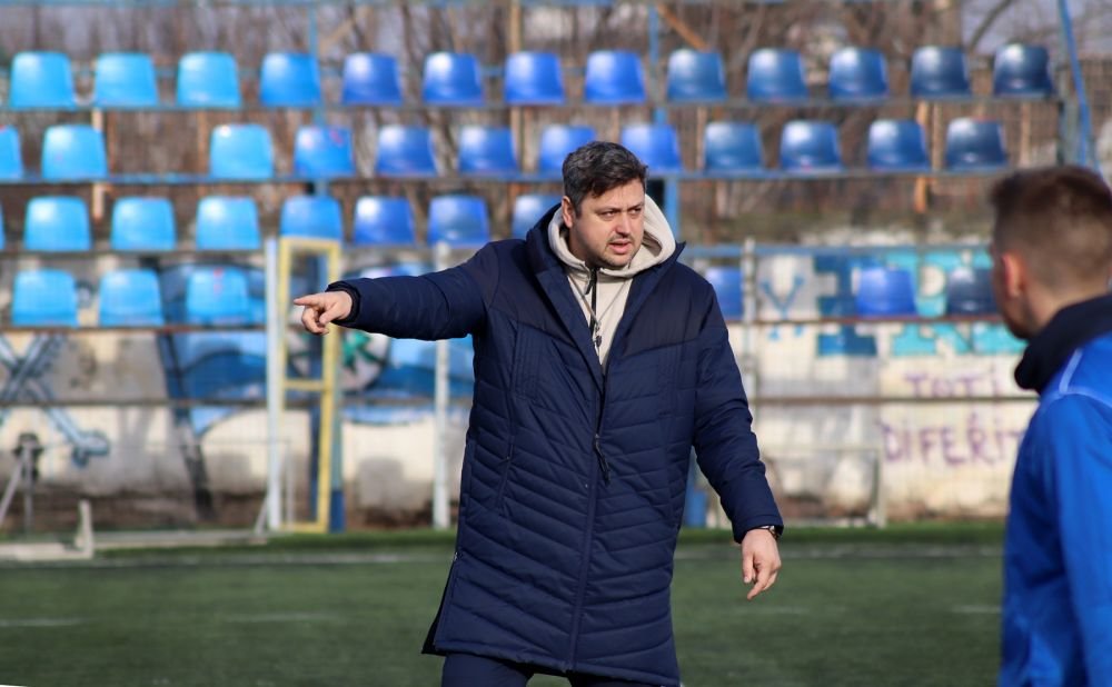 Progresul Spartac, lot cu o medie de vârstă sub 21 de ani și pregătire și amicale doar în București_18