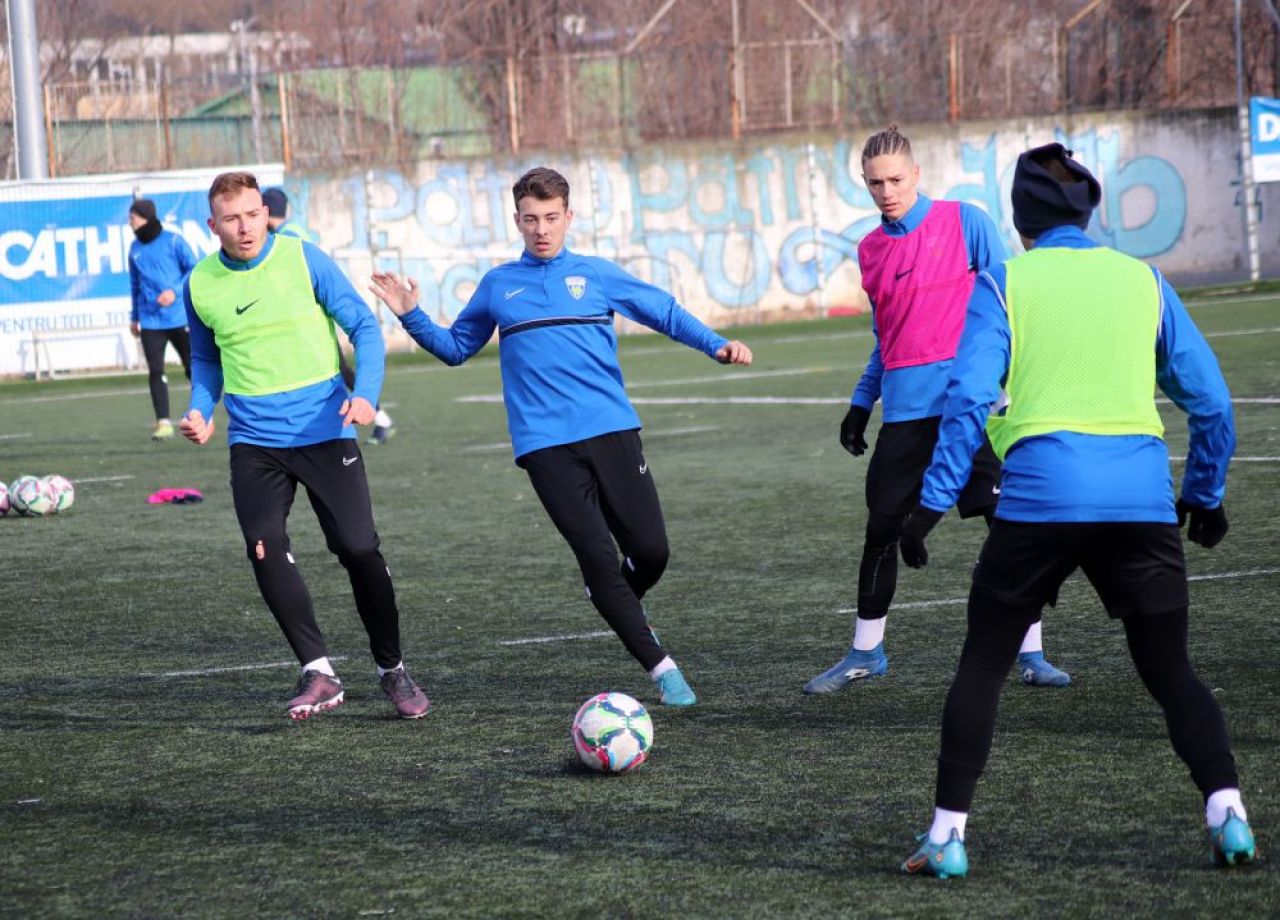 Progresul Spartac, lot cu o medie de vârstă sub 21 de ani și pregătire și amicale doar în București_20