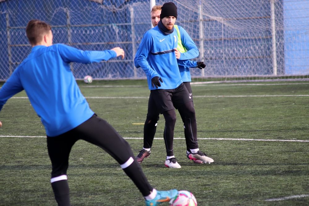 Progresul Spartac, lot cu o medie de vârstă sub 21 de ani și pregătire și amicale doar în București_24