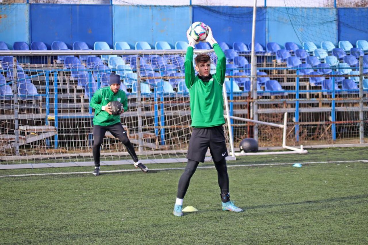 Progresul Spartac, lot cu o medie de vârstă sub 21 de ani și pregătire și amicale doar în București_25