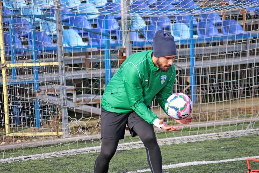 Progresul Spartac, lot cu o medie de vârstă sub 21 de ani și pregătire și amicale doar în București_41