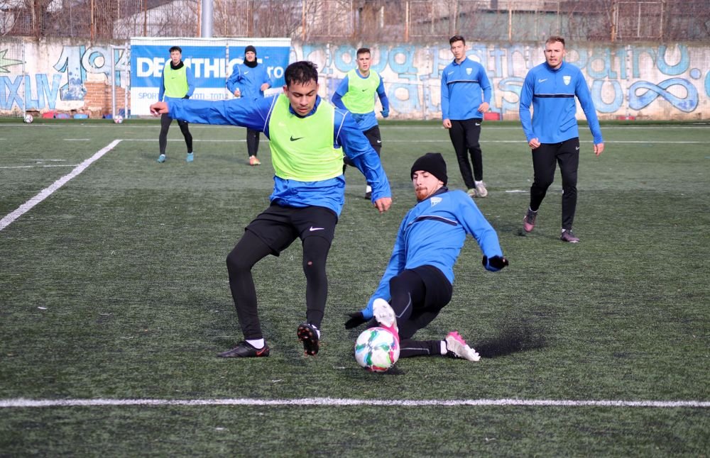 Progresul Spartac, lot cu o medie de vârstă sub 21 de ani și pregătire și amicale doar în București_46