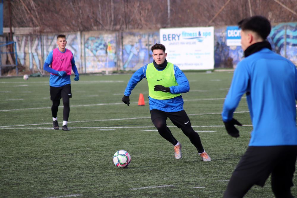 Progresul Spartac, lot cu o medie de vârstă sub 21 de ani și pregătire și amicale doar în București_48