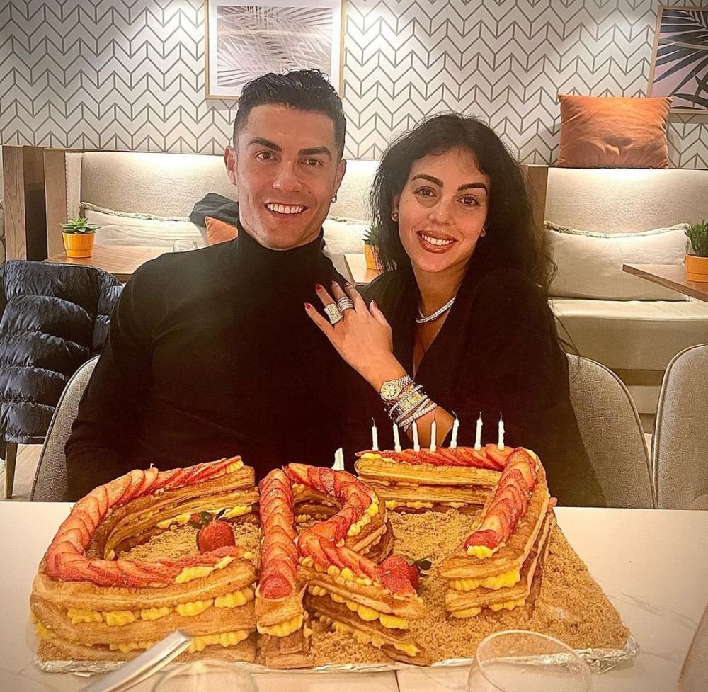 Cristiano Ronaldo și Georgina Rodriguez au pus capăt speculațiilor! Cum s-au fotografiat după ce s-a scris că se vor despărți_13