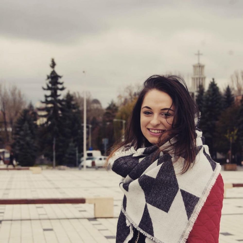 Povestea Juliei Sauter, patinatoare care și-a luat două joburi pentru visul său: „Viața e scumpă! Încerc doar să supraviețuiesc!”_2