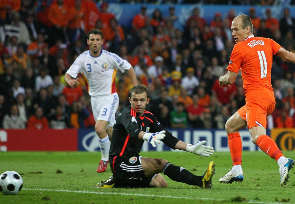 Bogdan Lobonț, la 45 de ani: 