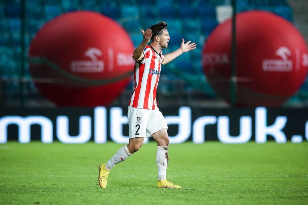 Cornel Râpă e sigur: „Nu aș mai vrea să vin în țară!” În Polonia, dar cu gândul la FCSB: „Domnul Becali știe ce face!”_16