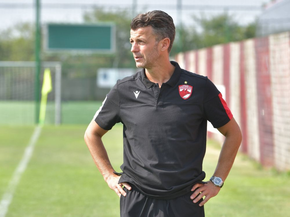 E trist că un fost jucător spune asta . Atac dur &icirc;mpotriva lui Ovidiu Burcă după conferința de presă incendiară&nbsp;