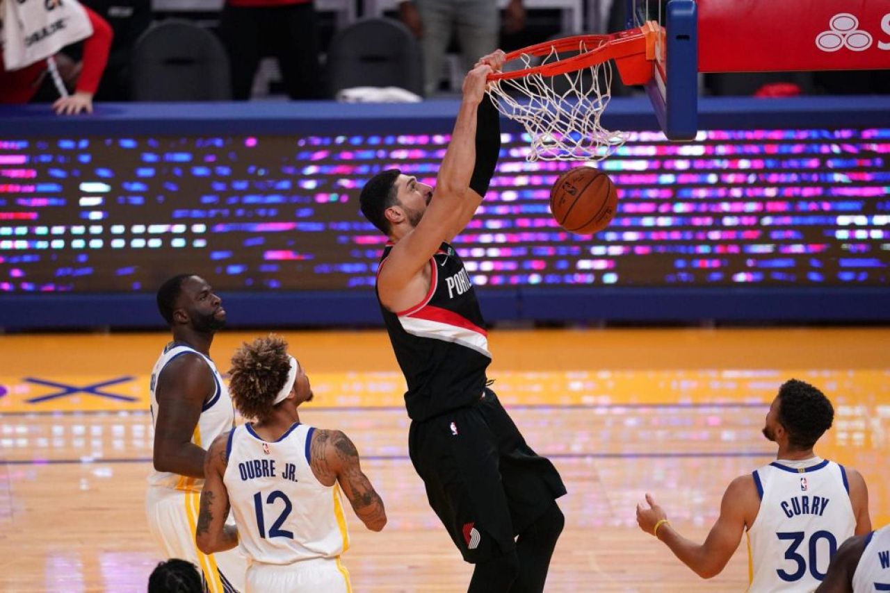 Guvernul turc a pus recompensă de 500.000 de dolari pe capul unui baschetbalist din NBA! _11