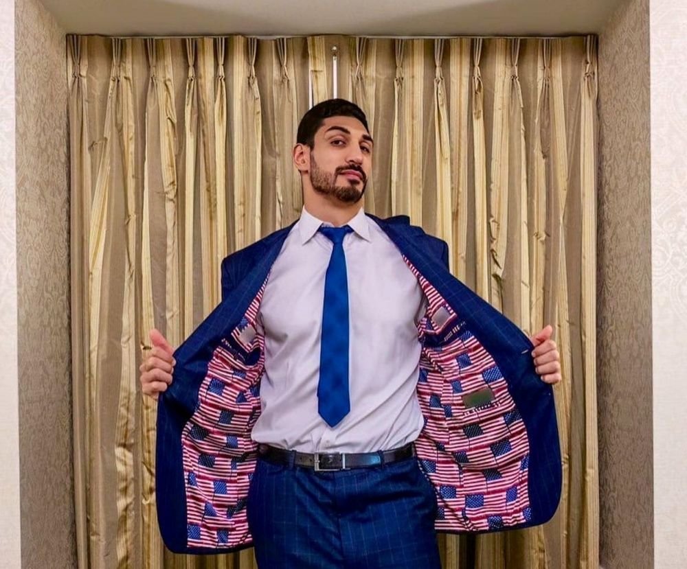 Guvernul turc a pus recompensă de 500.000 de dolari pe capul unui baschetbalist din NBA! _12