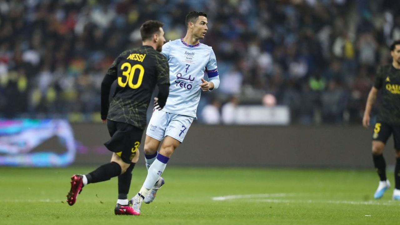 Cele mai tari poze cu Leo Messi și Cristiano Ronaldo! În ce ipostaze au fost surprinși cei doi în amicalul de lux_16