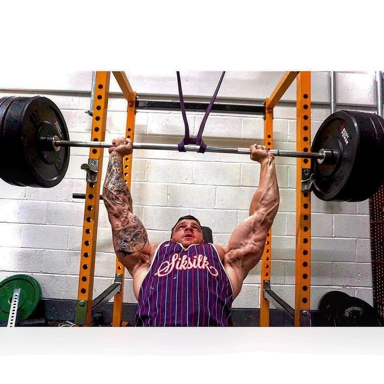 Și Hulk ar fi invidios! A lăsat fotbalul pentru alt sport, dar nu i-a ieșit! Cu ce se ocupă acum_23