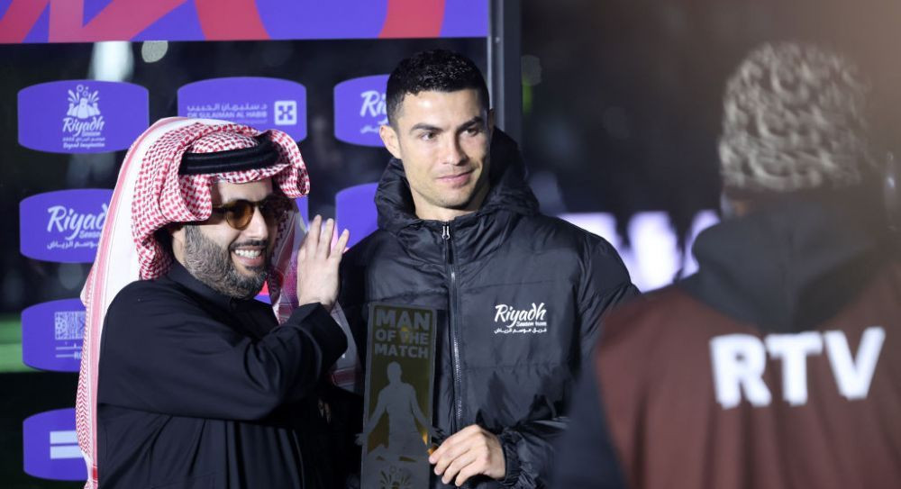 Cristiano Ronaldo, coleg cu Ianis Hagi?! Piers Morgan a spus la ce cluburi ar fi putut juca portughezul și de ce a ales Al-Nassr