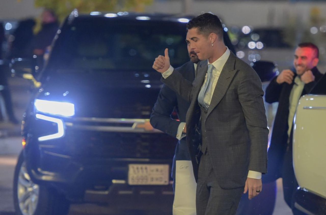 Cristiano Ronaldo încă nu și-a găsit bucătar! Ce salariu oferă starul portughez_9