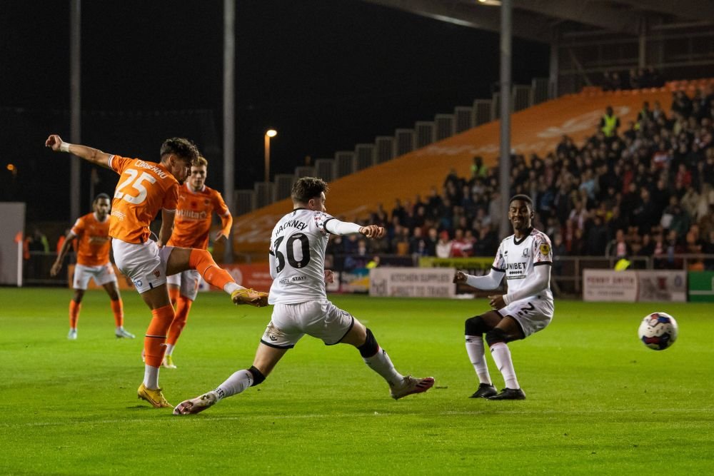 Theo Corbeanu, atacantul român din Premier League, a fost împrumutat de Wolverhampton Wanderers în Germania!_8