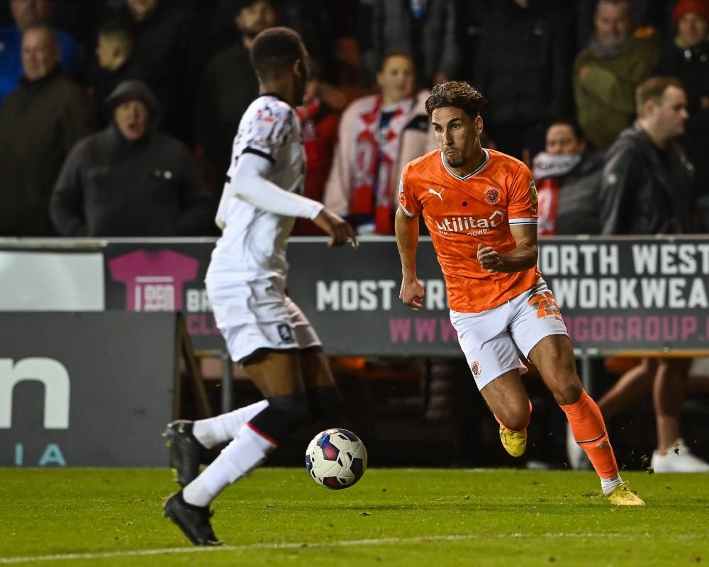 Theo Corbeanu, atacantul român din Premier League, a fost împrumutat de Wolverhampton Wanderers în Germania!_9