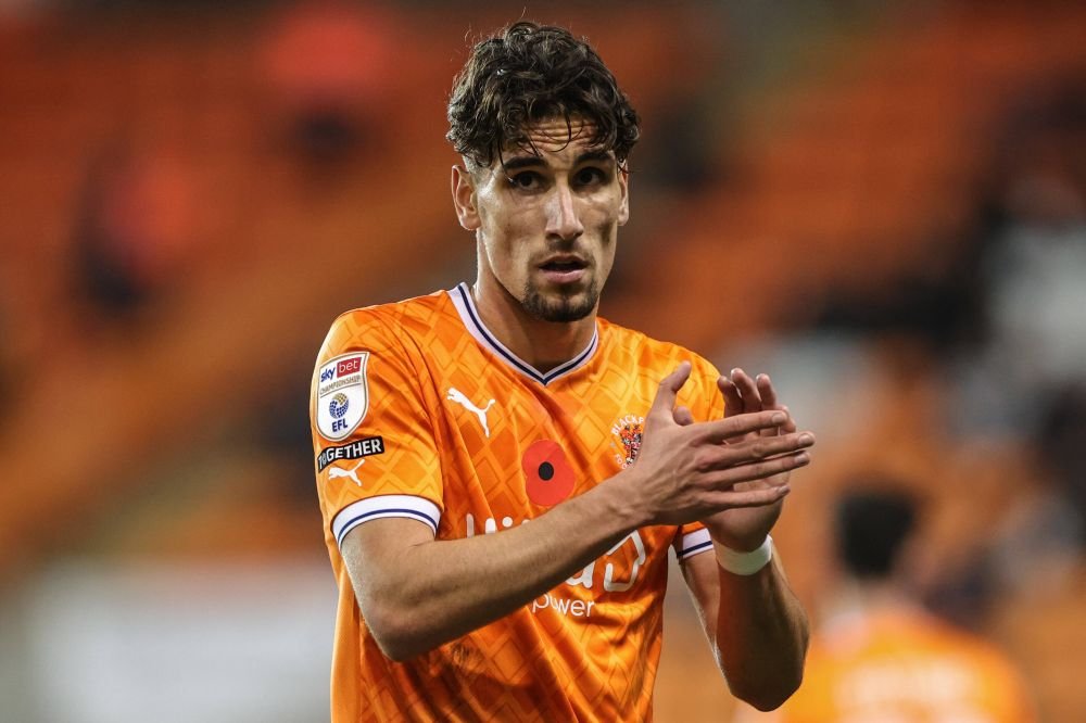 Theo Corbeanu, atacantul român din Premier League, a fost împrumutat de Wolverhampton Wanderers în Germania!_10