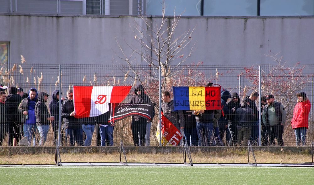 Dinamo nu a reușit să treacă de echipa lui Vali Lazăr în primul meci al anului! A debutat unul dintre ”gemenii golului”_15