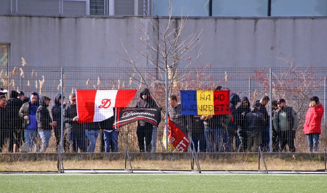 Dinamo nu a reușit să treacă de echipa lui Vali Lazăr în primul meci al anului! A debutat unul dintre ”gemenii golului”_15
