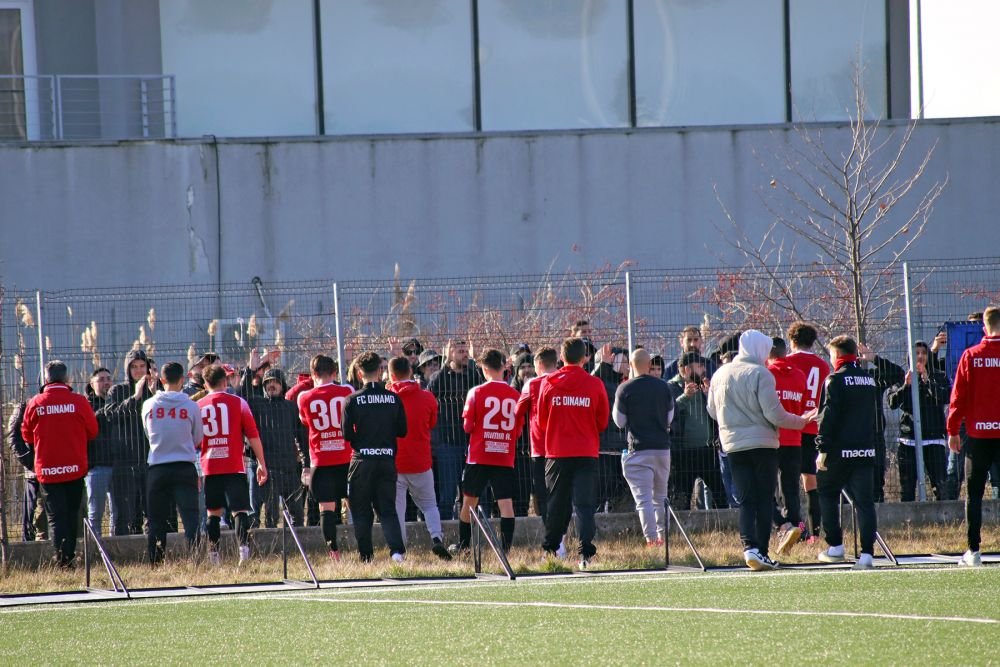 Dinamo nu a reușit să treacă de echipa lui Vali Lazăr în primul meci al anului! A debutat unul dintre ”gemenii golului”_49