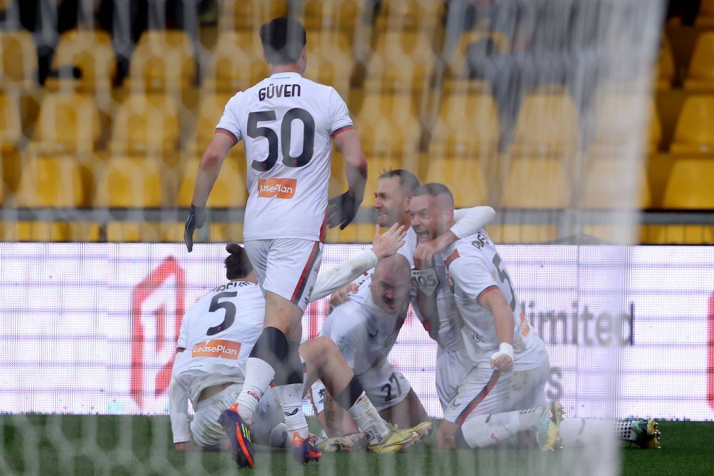 Ce note au primit Pușcaș și Drăgușin, după ce au învins echipa lui Fabio Cannavaro_4