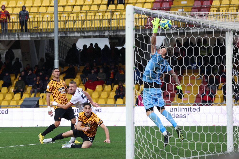 Ce note au primit Pușcaș și Drăgușin, după ce au învins echipa lui Fabio Cannavaro_5