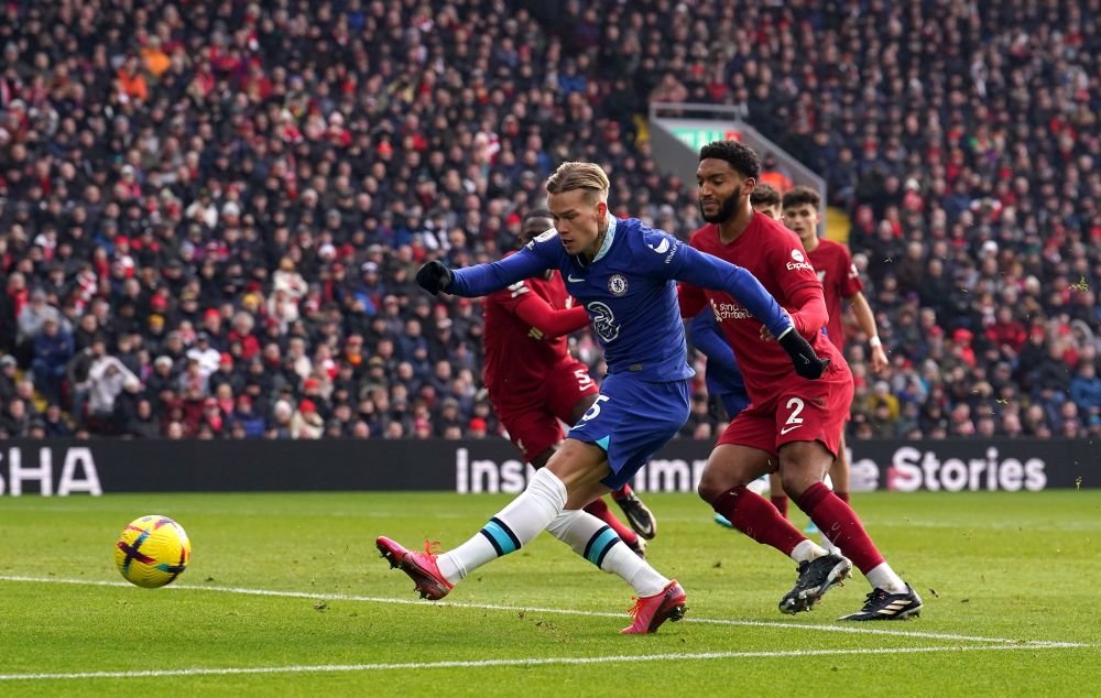 După doar 35 de minute în Anglia, Mudryk este comparat de Gerrard cu un fotbalist legendar: 