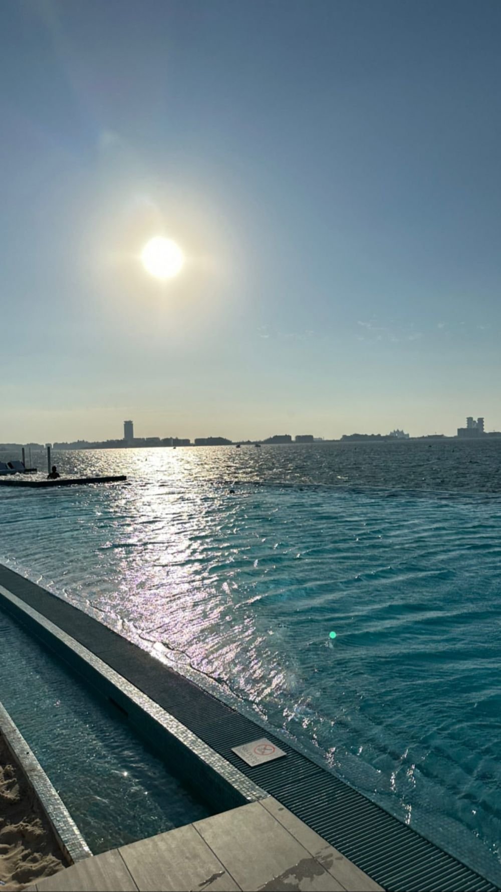 Simona Halep, imagini spectaculoase în costum de baie. A profitat de pauza de antrenamente pentru relaxare la piscină_5