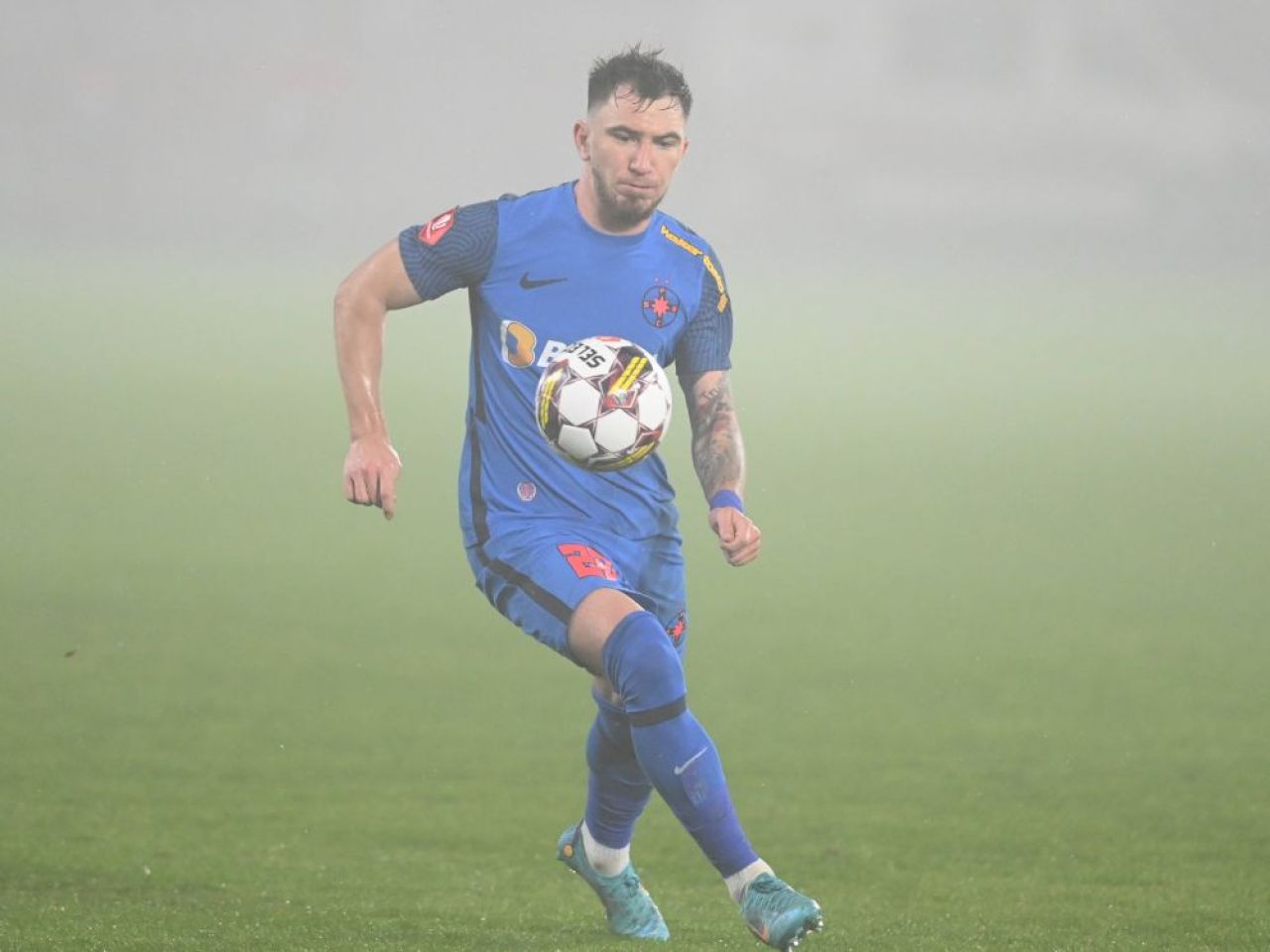Debut 'all-inclusive' la FCSB pentru Deian Sorescu! A fost schimbat la pauză în meciul cu Hermannstadt _6