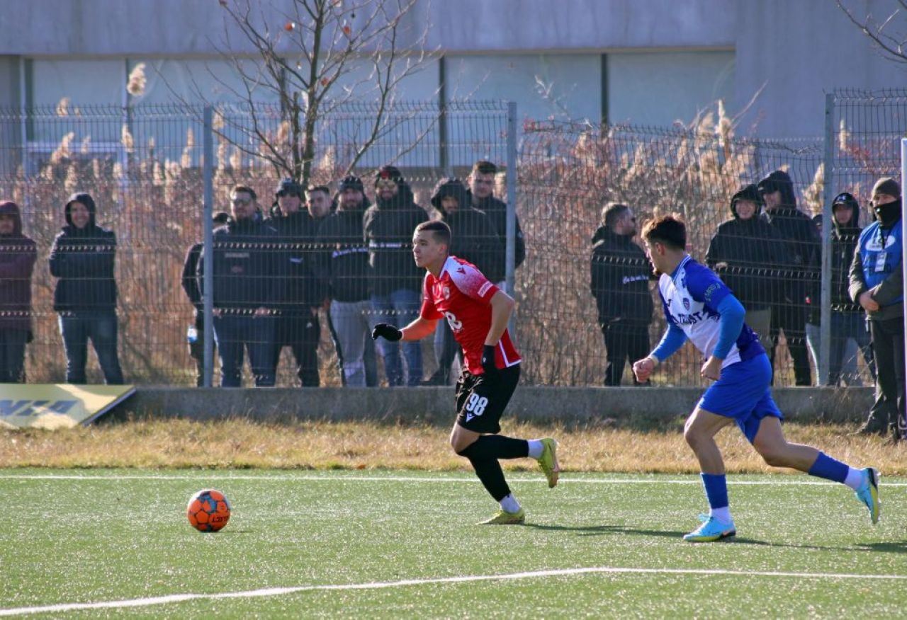 Mudryk de România! Un fotbalist român se antrenează de trei ori pe zi și copiază stilul de joc al starului de la Chelsea_13