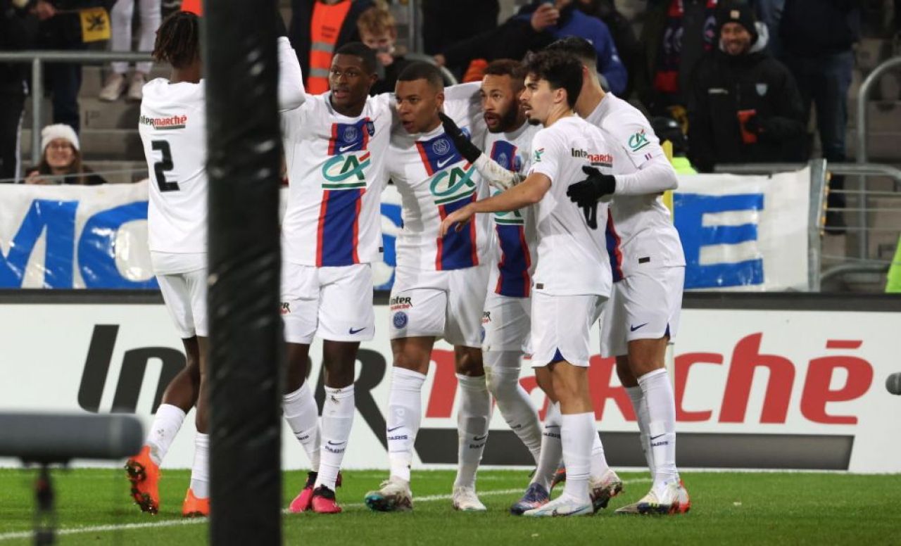 Manita Mbappe! Paris Saint-Germain a distrus-o pe Pays de Cassel în Cupa Franței și s-a calificat în optimi _6