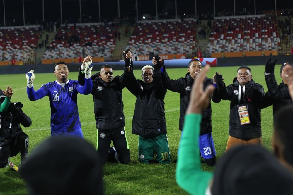 Naționala de fotbal invincibilă unde în primul ”11” joacă Razafindraibeharimihanta, Randrianiaina sau Randriatsiferana_3