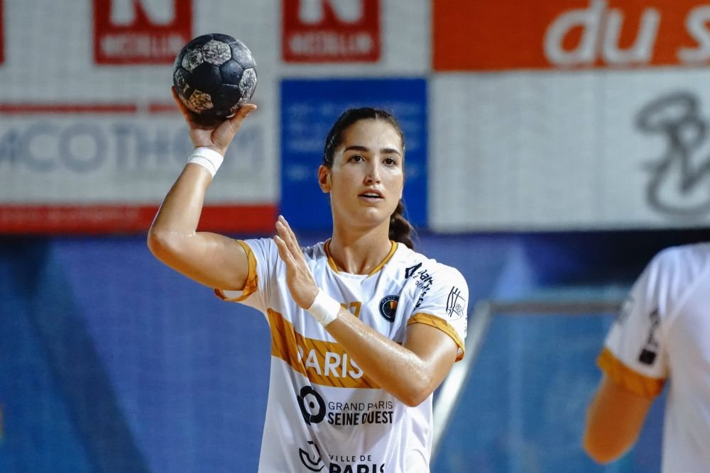 Încă o lovitură dată de Rapid! Vicecampioana europeană și mondială a semnat _16